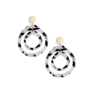 New Fragments Layered Teardrop Earrings